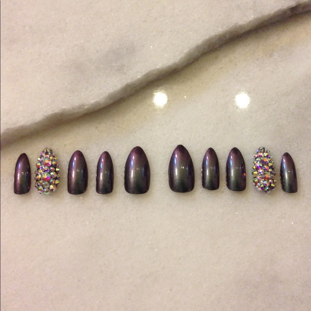 Oil Slick- Luxury Press on Nails